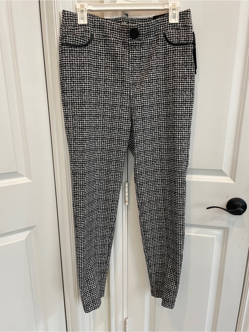 Soho Apparel Black & White Houndstooth Cropped Pants - Picture 1 of 5